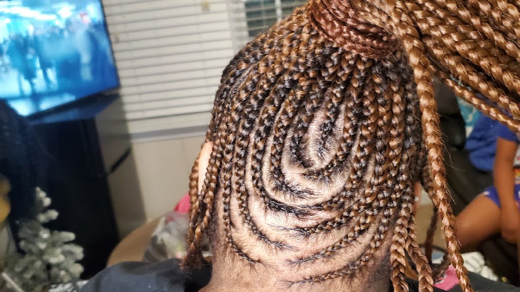 Dolly wigs and hair braiding Canton, GA 30114 Services and Reviews