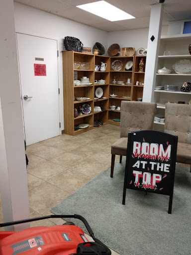 Thrift Store «Assistance League of Houston», reviews and photos, 1902 Commonwealth St, Houston, TX 77006, USA