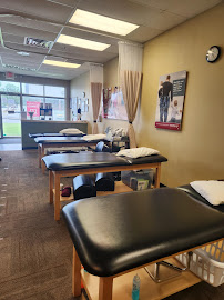 BenchMark Physical Therapy - Photo 5 - Car repair in Atlanta, GA, Sandy Springs