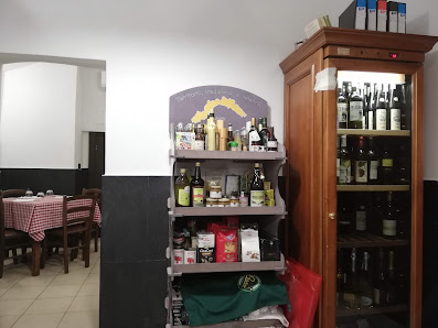 Osteria La Lanterna Salita S. Siro, 12/r, 16124 Genova GE, Italia