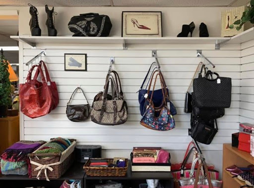 Thrift Store «Upscale Resale», reviews and photos, 23501 Ridge Route Dr # G, Laguna Hills, CA 92653, USA