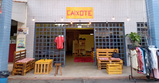 Logo da empresa - Caixote Brechó