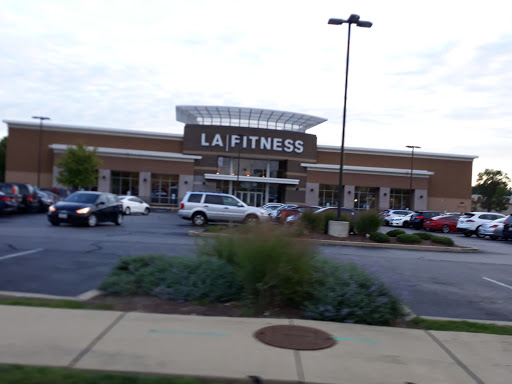 Gym «LA Fitness», reviews and photos, 265 E Army Trail Rd, Glendale Heights, IL 60139, USA