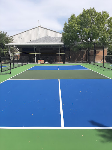 Mira Vista Tennis Courts