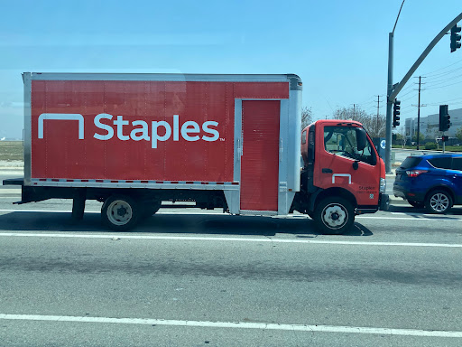 Office Supply Store «Staples», reviews and photos, 27945 Greenspot Rd, Highland, CA 92346, USA