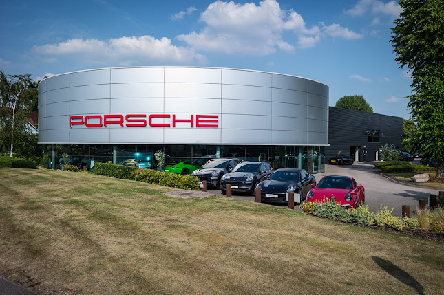 Porsche Centre Bristol