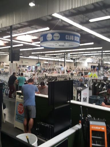 Sporting Goods Store «Roger Dunn Golf Shops», reviews and photos, 1421 Village Way, Santa Ana, CA 92705, USA