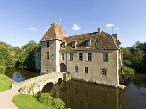 Château de Lantilly à Cervon