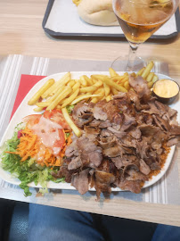 Kebab du Café et restaurant de grillades Anatolie à Montereau-Fault-Yonne - n°14