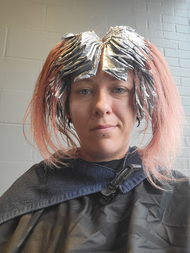 Beauty Salon «Casa De Bella Salon and Spa», reviews and photos, 206 S Michigan Ave, Howell, MI 48843, USA