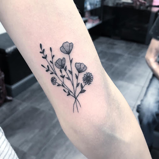 Tattoo Shop «Black Rose Tattoo Shop», reviews and photos, 3300 W Hillsboro Blvd, Deerfield Beach, FL 33442, USA