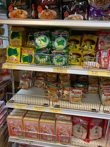 Grocery Store «Asia Grocery---华越», reviews and photos, 5444 Virginia Beach Blvd # 112, Virginia Beach, VA 23462, USA