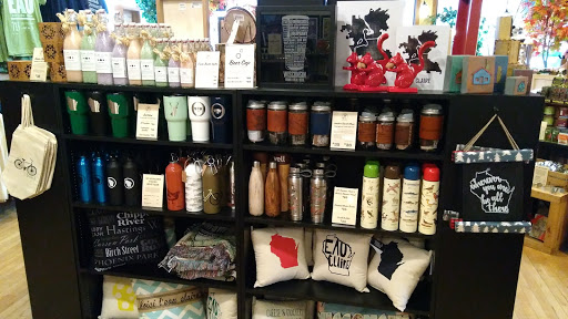 Magazine Publisher «Volume One Magazine & The Local Store», reviews and photos, 205 N Dewey St, Eau Claire, WI 54703, USA