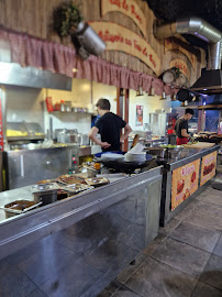 Atmosphère du Restaurant Les Halles de la Chaumière à Marseillan - n°9