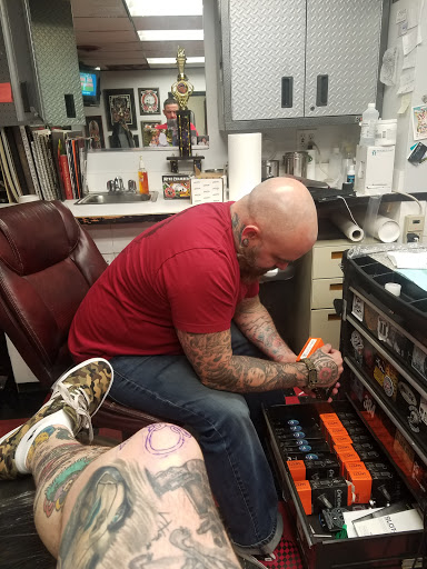 Tattoo Shop «Pleasure In Pain Tattoo», reviews and photos, 184 Broadway, Taunton, MA 02780, USA