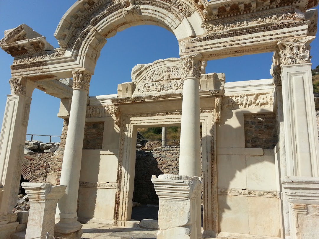 Efes Antik Harabeleri