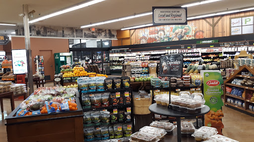 Supermarket «Adams Hometown Market», reviews and photos, 1391 New Haven Ave, Milford, CT 06460, USA