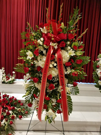 Florist «Morton Grove Florist», reviews and photos, 5741 Dempster St, Morton Grove, IL 60053, USA