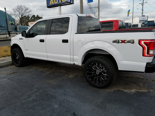 Used Car Dealer «Gowen Wholesale Auto», reviews and photos, 1900 N Locust Ave, Lawrenceburg, TN 38464, USA