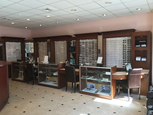 Optometrist «Bay Ridge Family Eyecare Optical», reviews and photos, 6834 3rd Ave, Brooklyn, NY 11220, USA