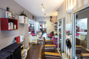 Vogue Hair and Beauty Salon