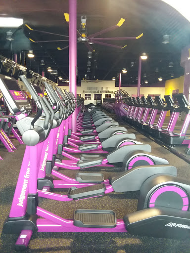 Gym «Planet Fitness», reviews and photos, 37685 Five Mile Road, Livonia, MI 48152, USA
