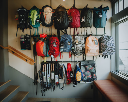 Ski Rental Service «Pinnacle Ski And Sports», reviews and photos, 3391 Mountain Rd, Stowe, VT 05672, USA