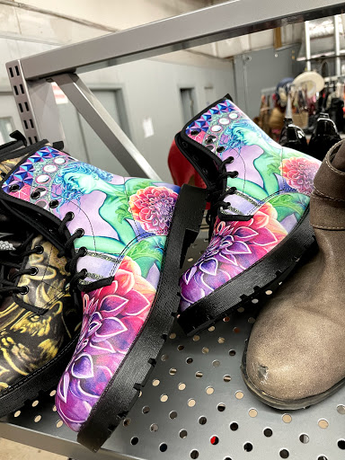 Thrift Store «Goodwill», reviews and photos