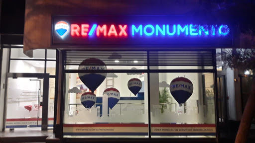 RE/MAX Monumento