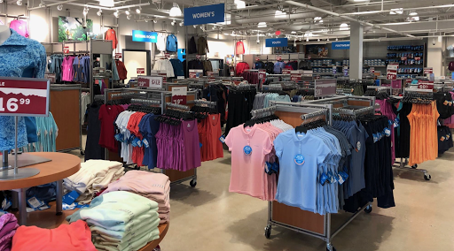 Sportswear Store «Columbia Sportswear Outlet Store at Prime Outlets San Marcos», reviews and photos, 3939 I-35 #340, San Marcos, TX 78666, USA