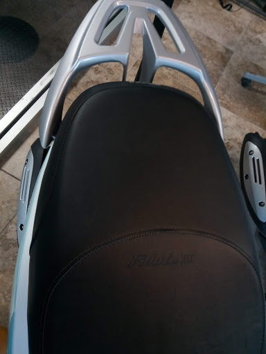 Motor Scooter Dealer «Vespa Queens», reviews and photos, 37-43 Crescent St, Long Island City, NY 11101, USA