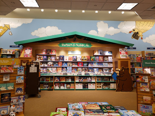 Book Store «Barnes & Noble», reviews and photos, 102 Dorset St, South Burlington, VT 05403, USA