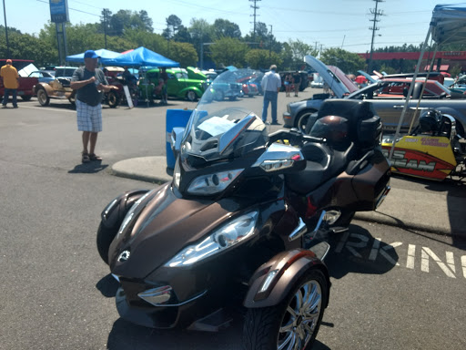 Car Dealer «Luck Chevrolet», reviews and photos, 516 S Washington Hwy, Ashland, VA 23005, USA