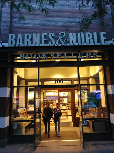 Book Store «Barnes & Noble», reviews and photos, 106 Court St, Brooklyn, NY 11201, USA