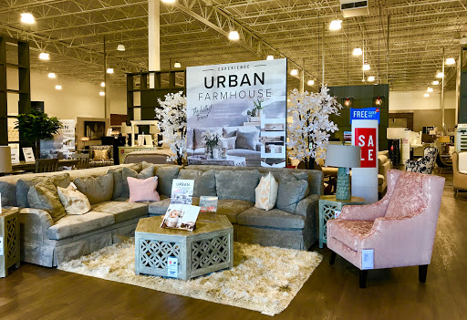Furniture Store «Value City Furniture», reviews and photos, 13961 Manchester Rd, Ballwin, MO 63011, USA