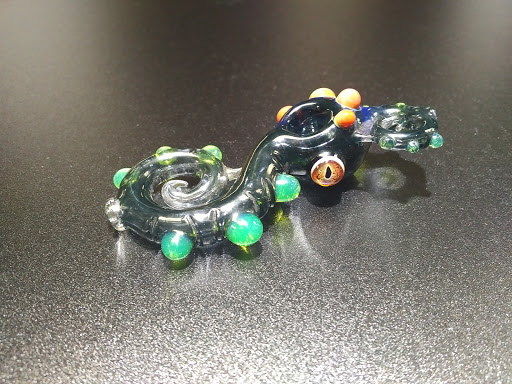 Vaporizer Store «Smoke Spot Smoke Shop», reviews and photos, 24424 Hawthorne Blvd, Torrance, CA 90505, USA