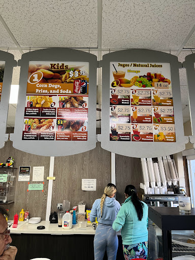 Supermarket «Rey Chavez Distributors Corporation», reviews and photos, 780 W 17th St, Hialeah, FL 33010, USA