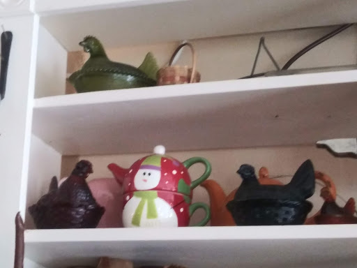 Restaurant «The Pineapple Tea Room & Coffee Shoppe», reviews and photos, 604 Colwyn St, Cumberland Gap, TN 37724, USA