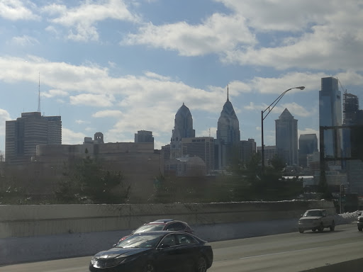 Self-Storage Facility «CubeSmart Self Storage», reviews and photos, 501 Callowhill St, Philadelphia, PA 19123, USA