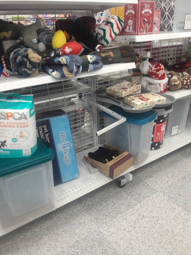 Clothing Store «Ross Dress for Less», reviews and photos, 10700 MacArthur Blvd, Oakland, CA 94605, USA