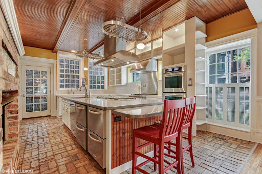 Real Estate Agency «Rafael Murillo Luxury Chicago Real Estate», reviews and photos, 212 E Ohio St #200, Chicago, IL 60611, USA