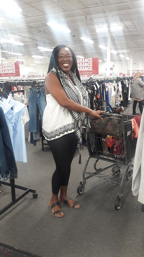 Clothing Store «Burlington Coat Factory», reviews and photos, 370 US-130, Hightstown, NJ 08520, USA