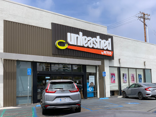 Pet Supply Store «Unleashed by Petco», reviews and photos, 308 Washington St, San Diego, CA 92103, USA