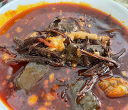 ก๋วยเตี๋ยวชามยักษ์ บ้านจันทร์หอม photo