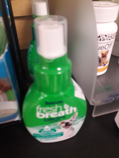 Pet Supply Store «Dog Daze Pet Shop», reviews and photos, 309 S Main St, North Syracuse, NY 13212, USA