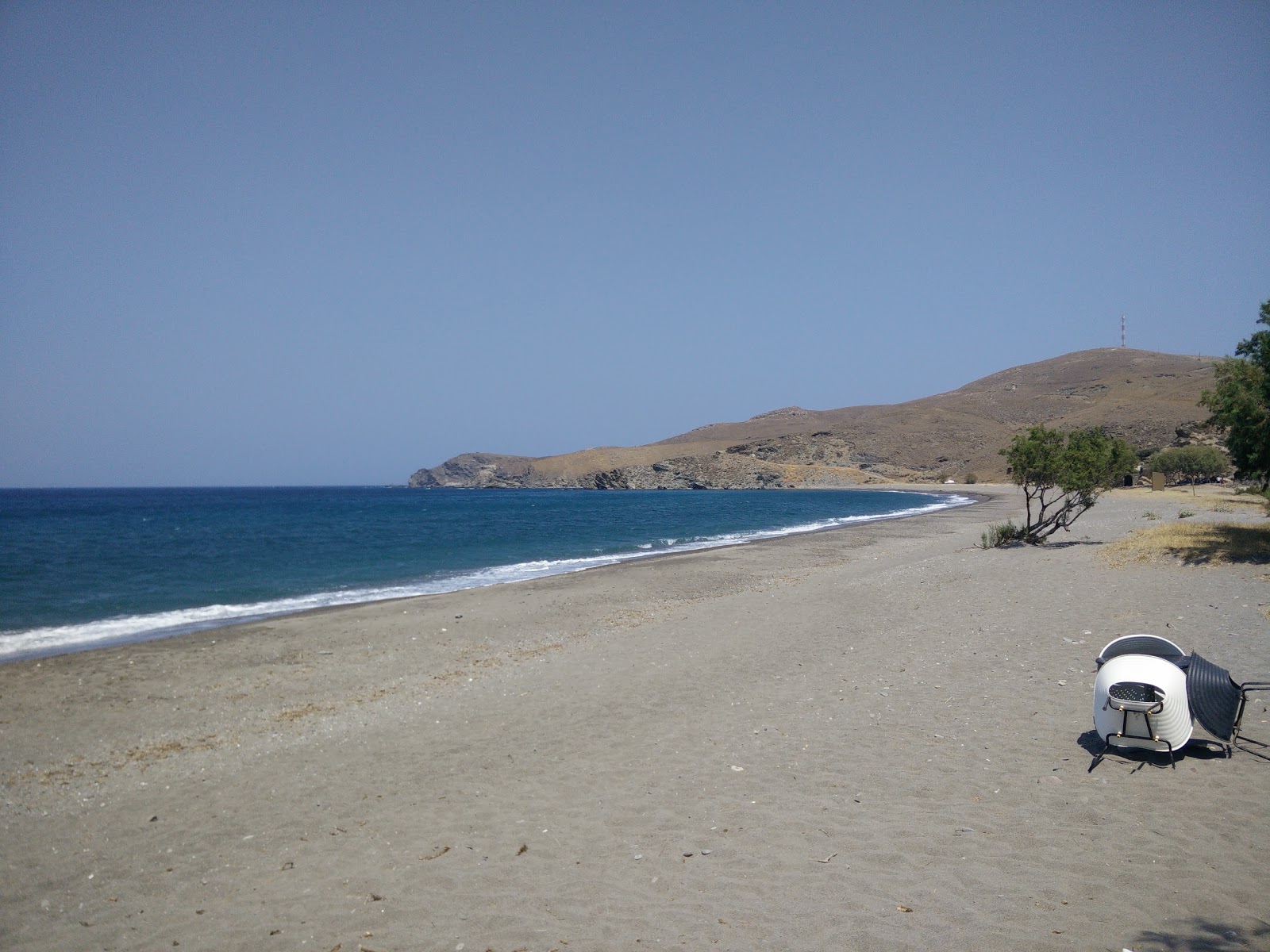 Foto von Faneromeni beach mit geräumige bucht