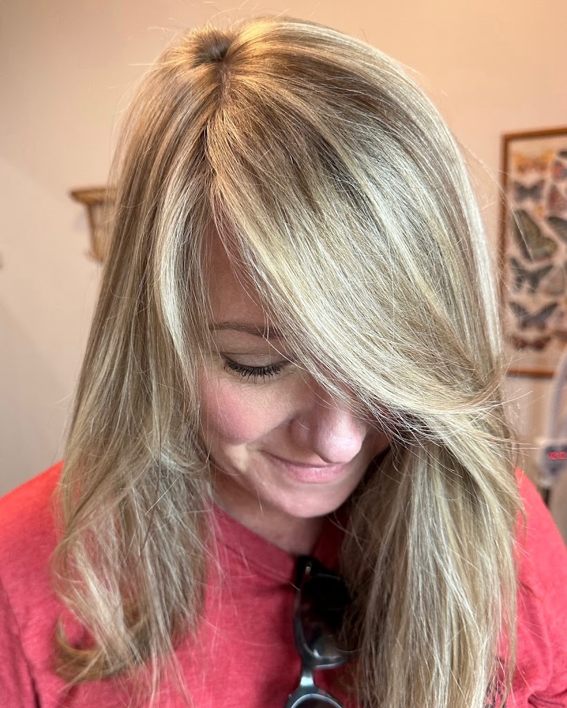 Marzo Hair Studio 32086