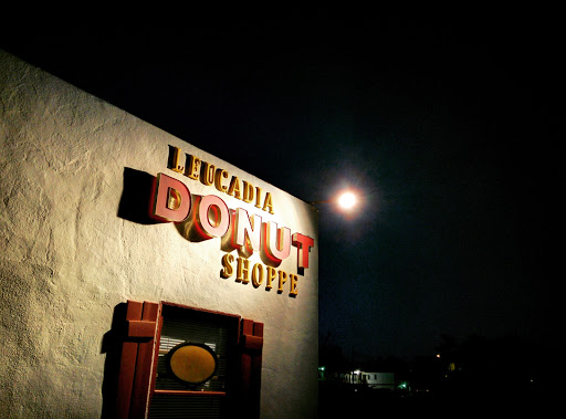 Donut Shop «Leucadia Donut Shoppe», reviews and photos, 1604 N Coast Hwy 101, Encinitas, CA 92024, USA