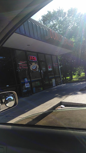 Donut Shop «Donut Palace», reviews and photos, 11401 Elam Rd, Mesquite, TX 75180, USA