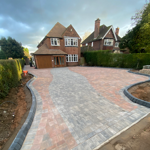 Reviews of JM Paving in Leicester - Construction company